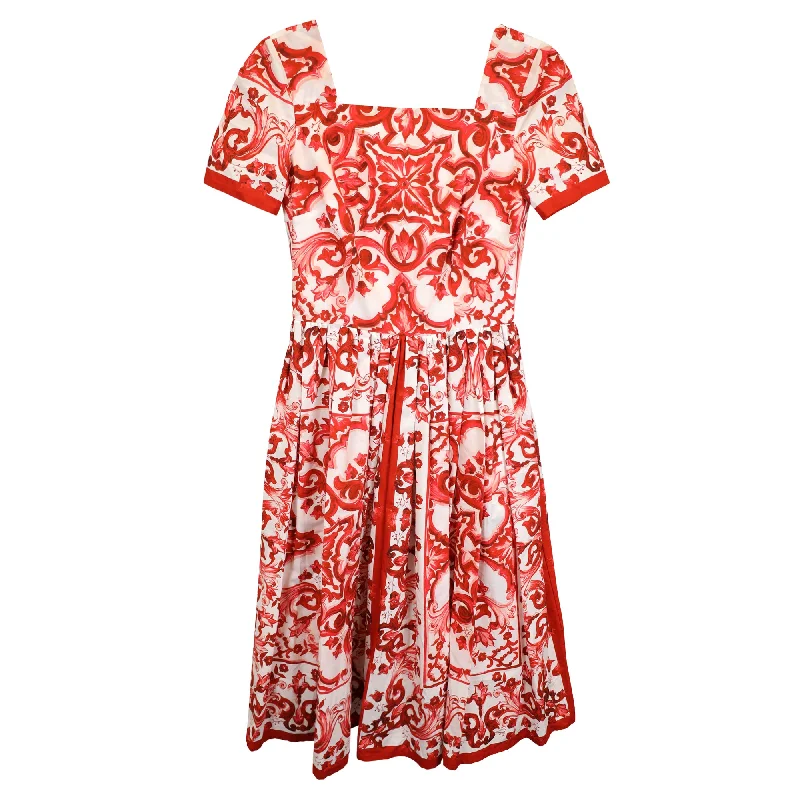 Hurry Before It'S Gone Dolce & Gabbana Majolica Printed Pleated Midi Dress in Red Cotton Elegant Ensemble