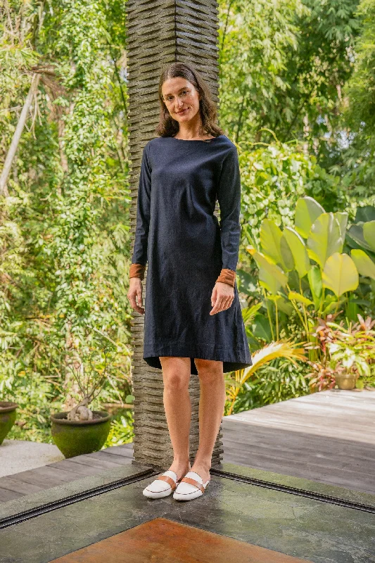 Fashion Sale Boatneck Ponte Long Sleeve Dress in Navy Feminine Grace