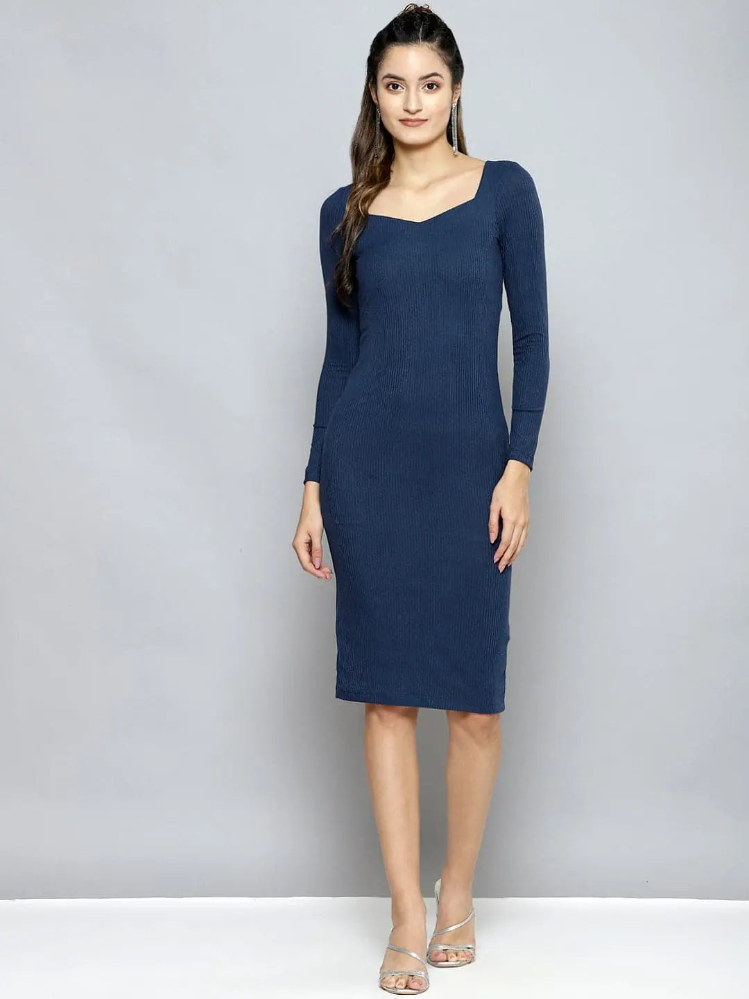 Shop The Hottest Deals Women Blue Rib Sweetheart Neck BodyCon Midi Dress Graceful Movement