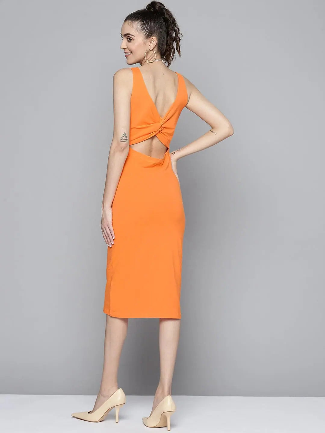 Trendy Looks On Sale Women Orange Back Cut-Out Bodycon Dress Effortless Comfort