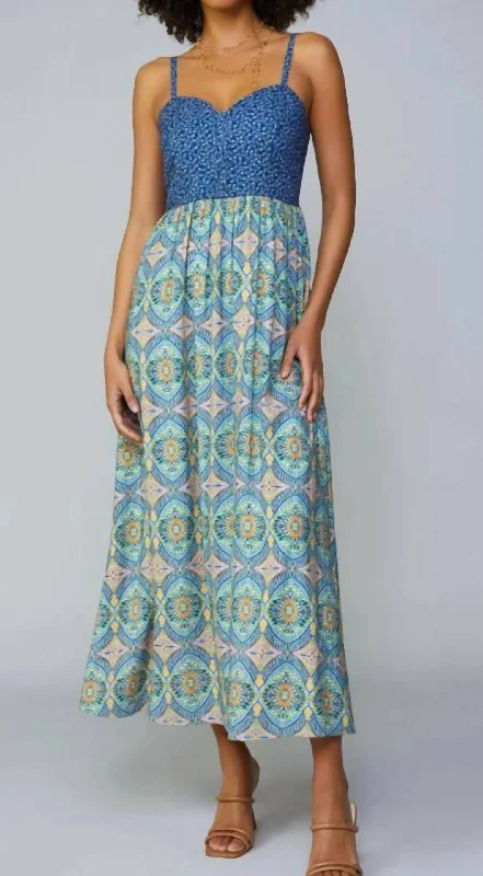 Special Offers, Don't Miss Contrast Quilted Maxi Dress In Navy Multi Elegant Contour