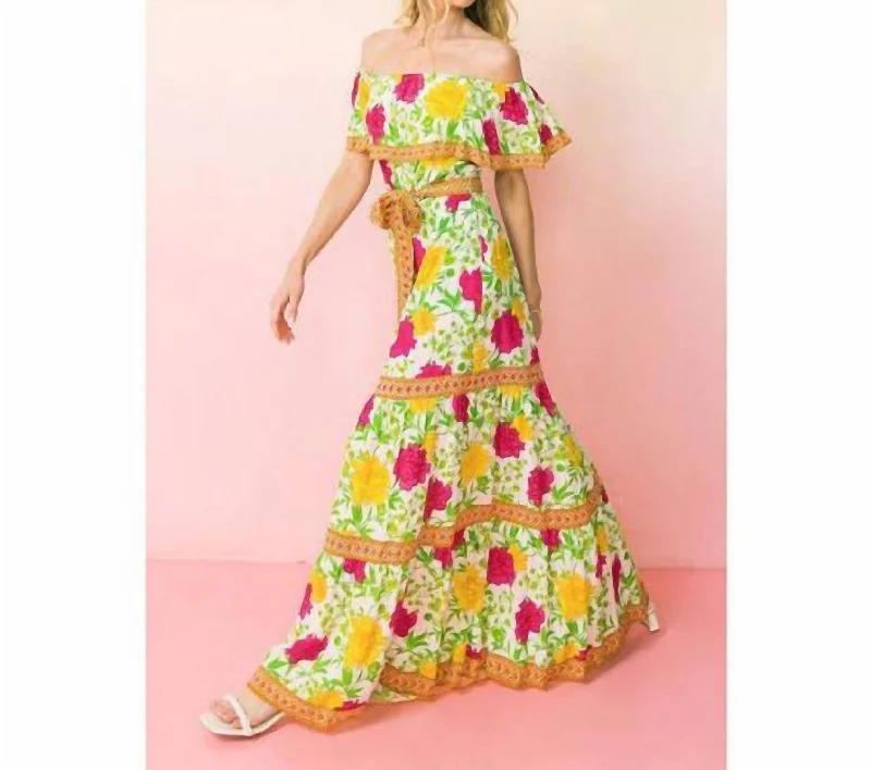 Fashion-Forward Offers Floral Printed Maxi Dress In Ivory/pink Mid - Season Sale